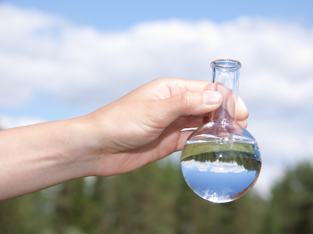 PFAS-lozing in Weert onacceptabel risico voor milieu en gezondheid